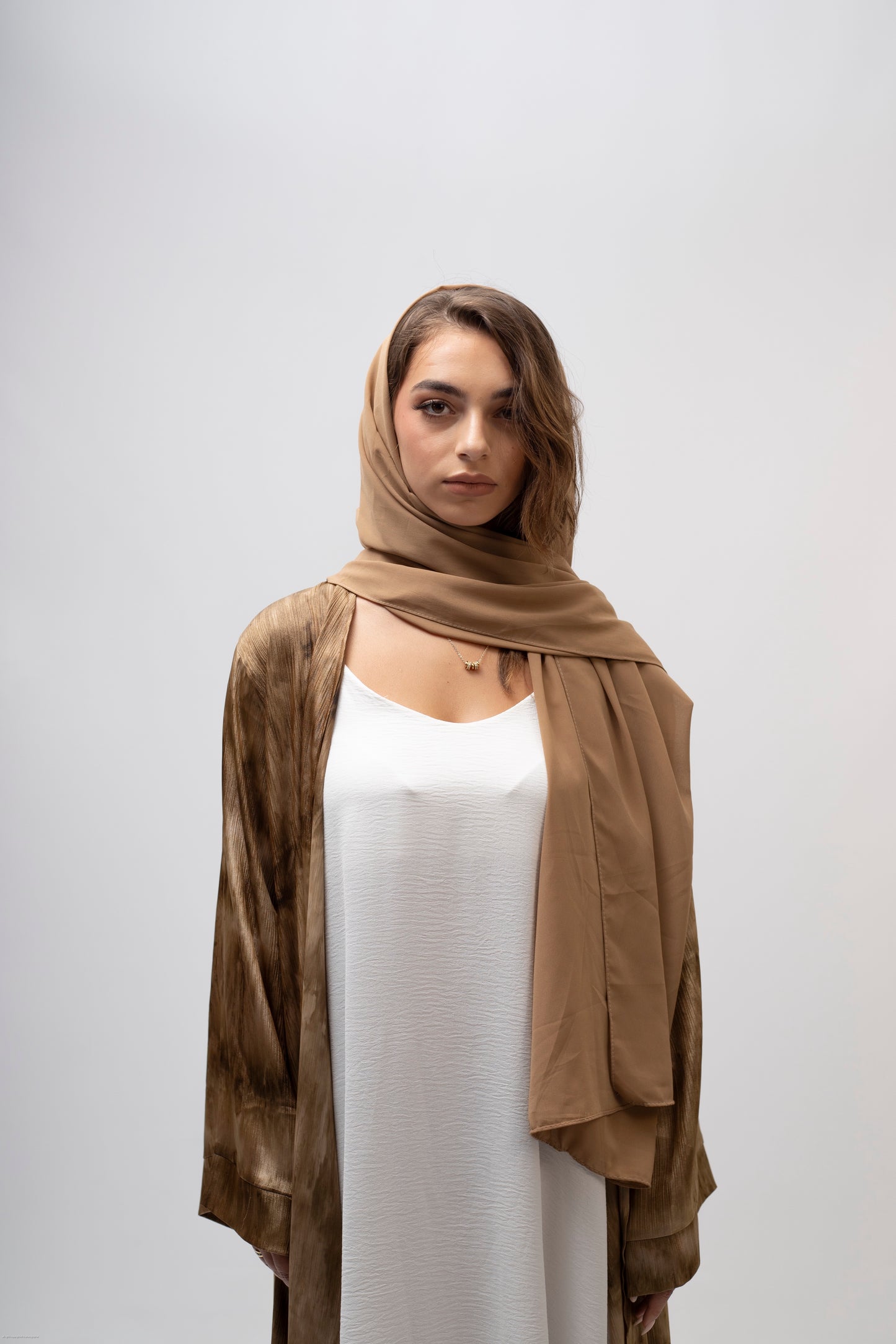 Abaya Nakhla